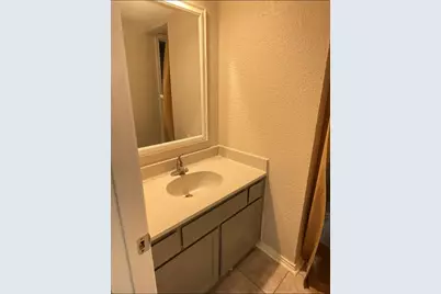 6717 Loma Vista Drive, Fort Worth, TX 76133 - Photo 4