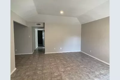 6717 Loma Vista Drive, Fort Worth, TX 76133 - Photo 1