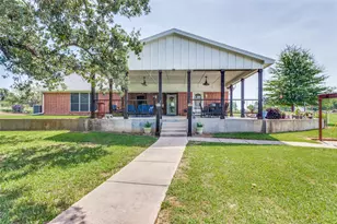 2400 Springfield Rd, Springtown, TX 76082 - Photo 4