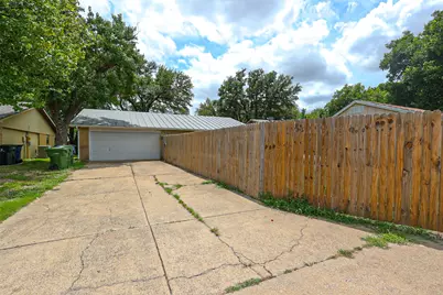 4222 Foliage Drive, Garland, TX 75043 - Photo 16