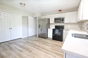 4222 Foliage Dr, Garland, TX 75043 - Photo 6