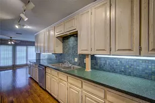 18 Mullaney Rd, Greenville, TX 75402 - Photo 12