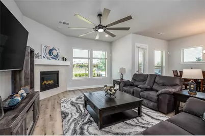 1820 Welker Drive, Van Alstyne, TX 75495 - Photo 4