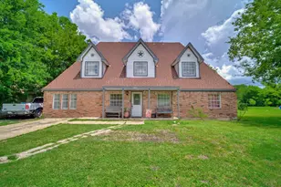 13833 Indian Wells Rd, Dallas, TX 75253 - Photo 1