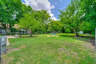 13833 Indian Wells Rd, Dallas, TX 75253 - Photo 38
