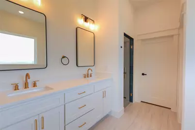 5654 Herkes Court, Fort Worth, TX 76126 - Photo 18