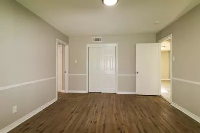 2420 E Kiest Boulevard, Dallas, TX 75216 - Photo 20