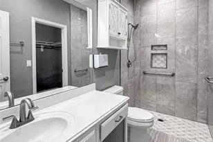 6974 Waverly Ln, Frisco, TX 75035 - Photo 6