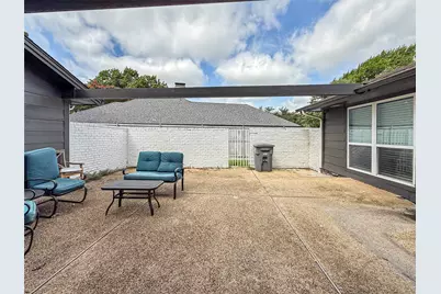 17207 Graystone Drive, Dallas, TX 75248 - Photo 20