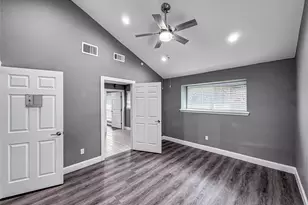 17207 Graystone Dr, Dallas, TX 75248 - Photo 18