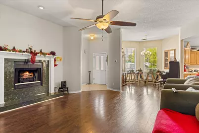 3905 Frisco Circle, Granbury, TX 76048 - Photo 2