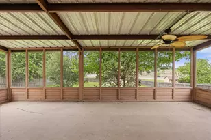 3905 Frisco Cir, Granbury, TX 76048 - Photo 4
