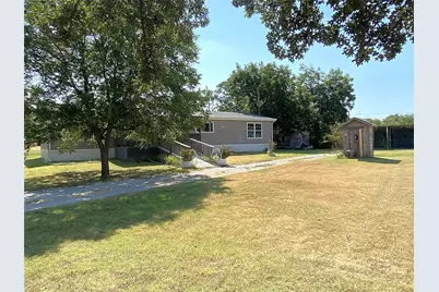 206 E 18th Street, Cisco, TX 76437 - Photo 2