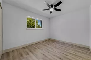 1817 Redwood St, Arlington, TX 76014 - Photo 6