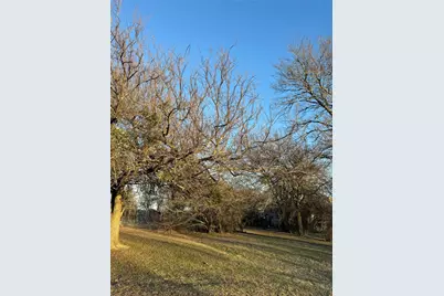 208 John Fielder Drive, Southmayd, TX 75092 - Photo 2