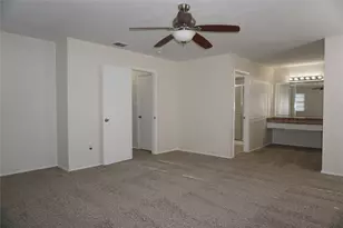 2609 Hamilton Dr, Grand Prairie, TX 75052 - Photo 14