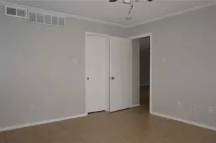 2728 Copper Creek Dr, Arlington, TX 76006 - Photo 8