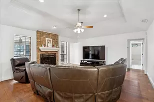 448 Moonlight Ln, Keller, TX 76248 - Photo 6