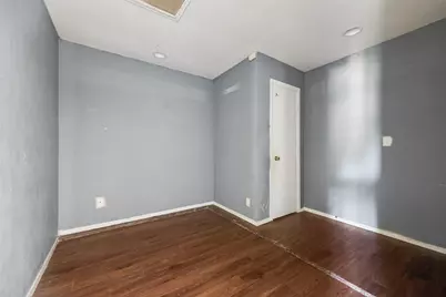 9502 Zelkova Circle, Dallas, TX 75249 - Photo 8