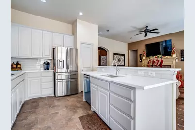 369 Parkvillage Avenue, Fairview, TX 75069 - Photo 12