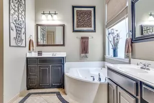 369 Parkvillage Ave, Fairview, TX 75069 - Photo 22