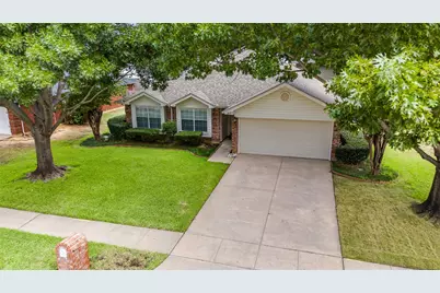 2157 Crockett Drive, Corinth, TX 76210 - Photo 1