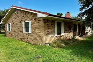 1209 Park Street N, Seymour, TX 76380 - Photo 2