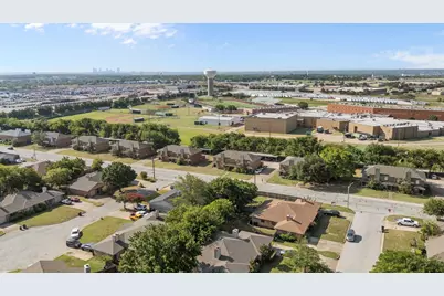 5933 Shadydell Drive, Fort Worth, TX 76135 - Photo 8