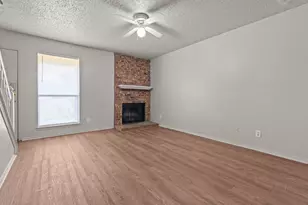 5933 Shadydell Dr, Fort Worth, TX 76135 - Photo 12