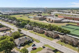 5933 Shadydell Dr, Fort Worth, TX 76135 - Photo 6