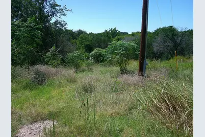 826 Tepee Trail, Granbury, TX 76048 - Photo 6