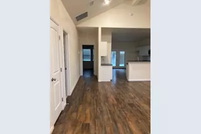 920 Arkansas River Drive, Granbury, TX 76048 - Photo 4