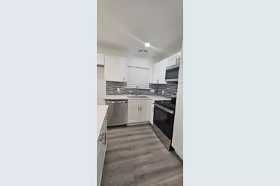 203 E Bourn Street, Rockwall, TX 75087 - Photo 4