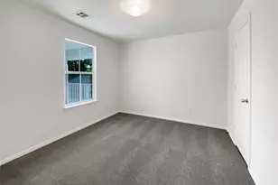 10228 Waterbury Dr, Providence Village, TX 76227 - Photo 8