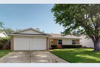 713 Dewberry Drive, Lewisville, TX 75067 - Photo 1