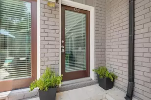 10211 Regal Oaks Dr, Dallas, TX 75230 - Photo 2