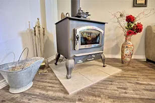 543 Keys Rd, Sunset, TX 76270 - Photo 12