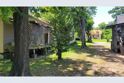 1107 N Ross Avenue, Tyler, TX 75702 - Photo 4