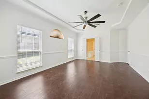 341 Crystal Lake Dr, DeSoto, TX 75115 - Photo 6