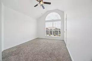 341 Crystal Lake Dr, DeSoto, TX 75115 - Photo 16