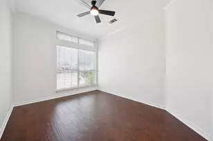 341 Crystal Lake Dr, DeSoto, TX 75115 - Photo 4