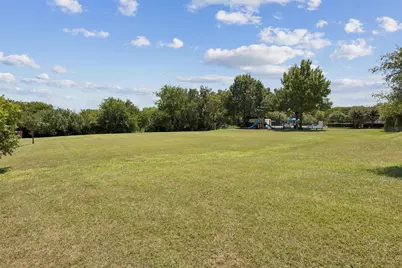 341 Crystal Lake Drive, DeSoto, TX 75115 - Photo 26