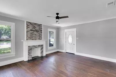 603 N McKinney Street, Ennis, TX 75119 - Photo 6