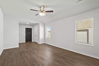 917 Rocket Plane Drive, Fort Worth, TX 76131 - Photo 4