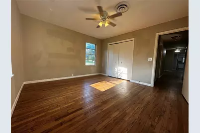 400 E Liberty Street, Pilot Point, TX 76258 - Photo 6