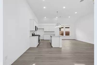 1032 South Hill Drive, Crowley, TX 76036 - Photo 16