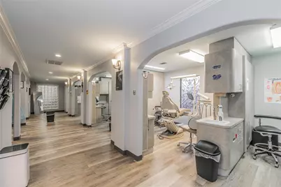 2823 Kendale Drive, Dallas, TX 75220 - Photo 18