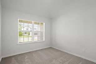 2413 Dahlia Dr, Fort Worth, TX 76123 - Photo 12