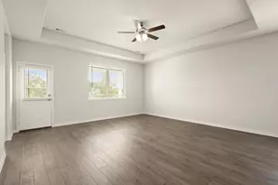 10609 Stag Ln, Fort Worth, TX 76036 - Photo 6