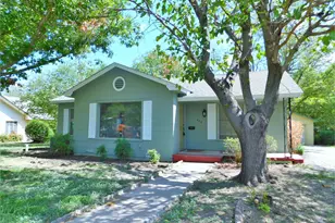 420 Fulton St, Denton, TX 76201 - Photo 2